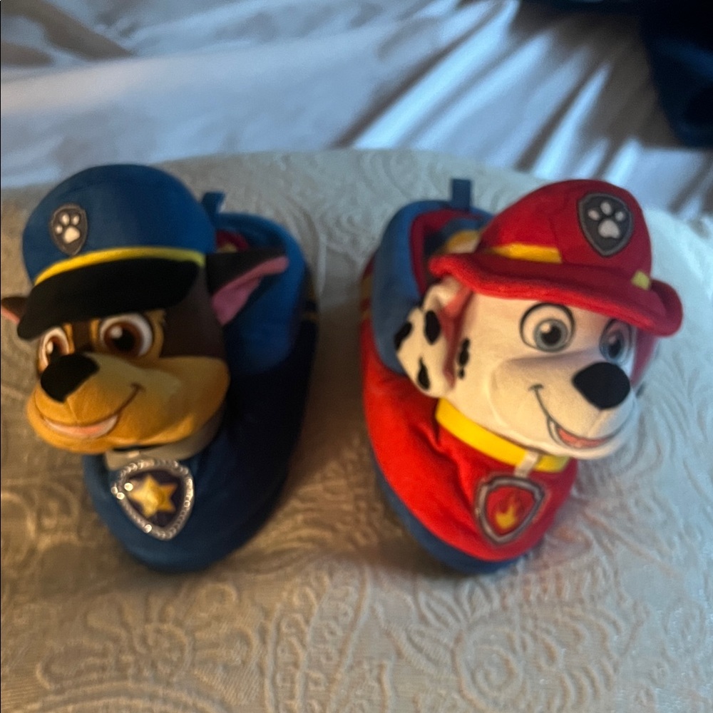 Paw Patrol Character Slippers - toddler size 9/10